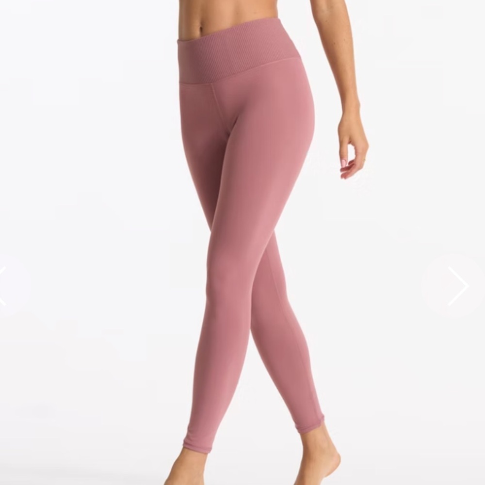 OFFERS WELCOME NWT Vuori Ribbed Studio Legging Size XL MARSALA